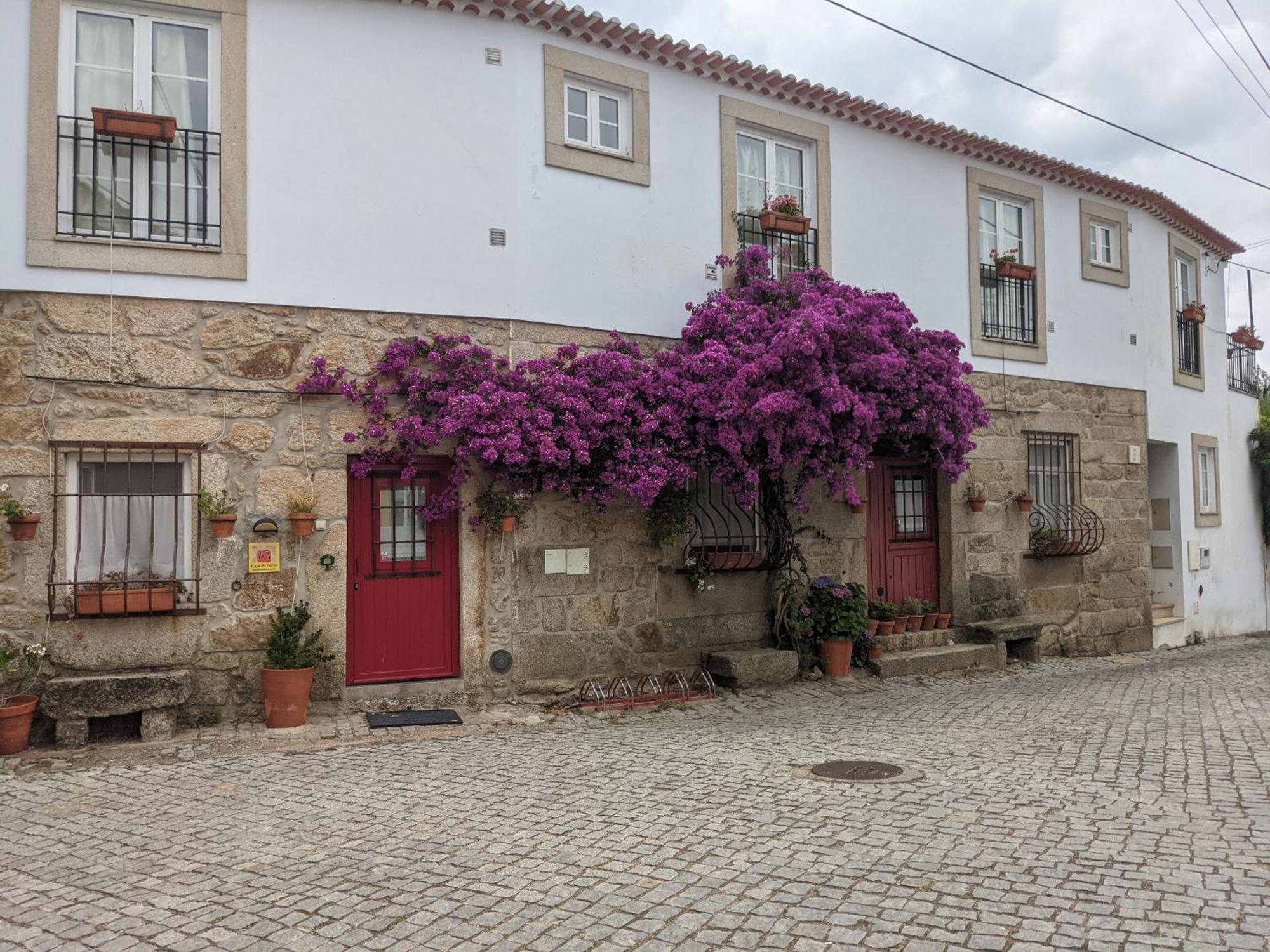 Casa Do Forno Guest House Salvaterra do Extremo ภายนอก รูปภาพ